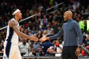 pg电子-班凯罗周最佳！莫斯利：这是他应得的 这只是他未来成就的小开端