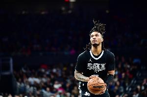 pg电子-马刺代理主帅：欣赏卡斯尔的侵略性 他正学习驾驭自己的进攻欲望